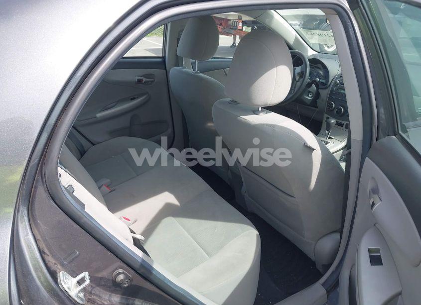 Photo 8 of 2011 Toyota Corolla LE (VIN 2T1BU4EE0BC687353)