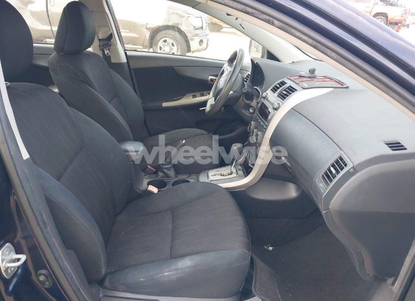 Photo 5 of 2011 Toyota Corolla S (VIN 2T1BU4EE0BC691029)