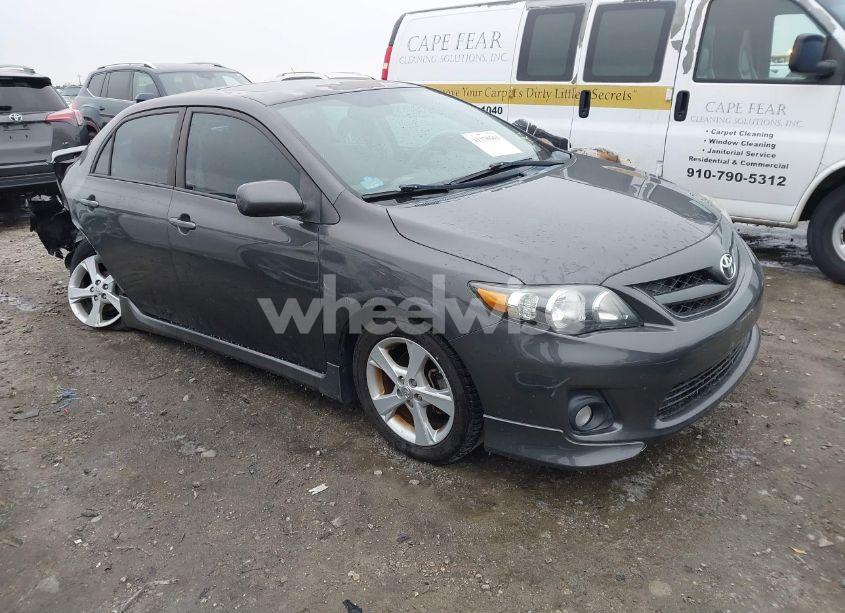 2011 Toyota Corolla S (VIN 2T1BU4EE0BC691709) main photo