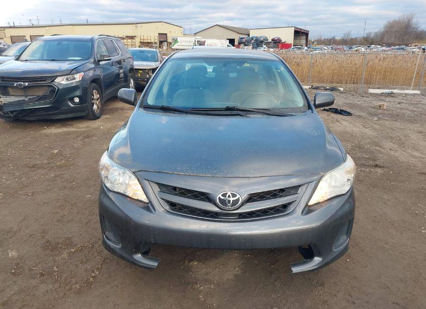 Photo 12 of 2011 Toyota Corolla LE (VIN 2T1BU4EE0BC696375)