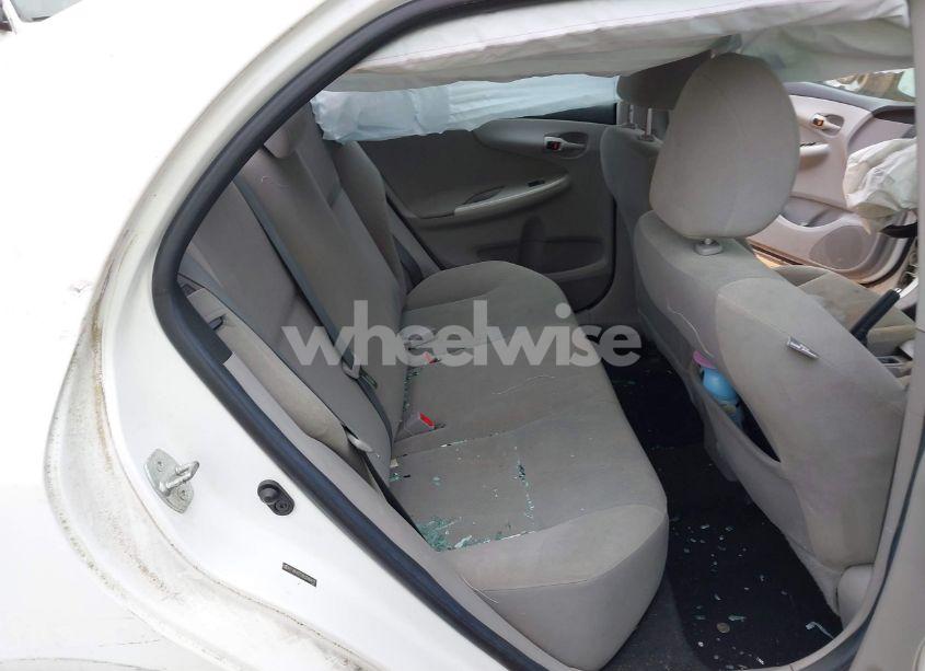 Photo 8 of 2011 Toyota Corolla LE (VIN 2T1BU4EE0BC698479)