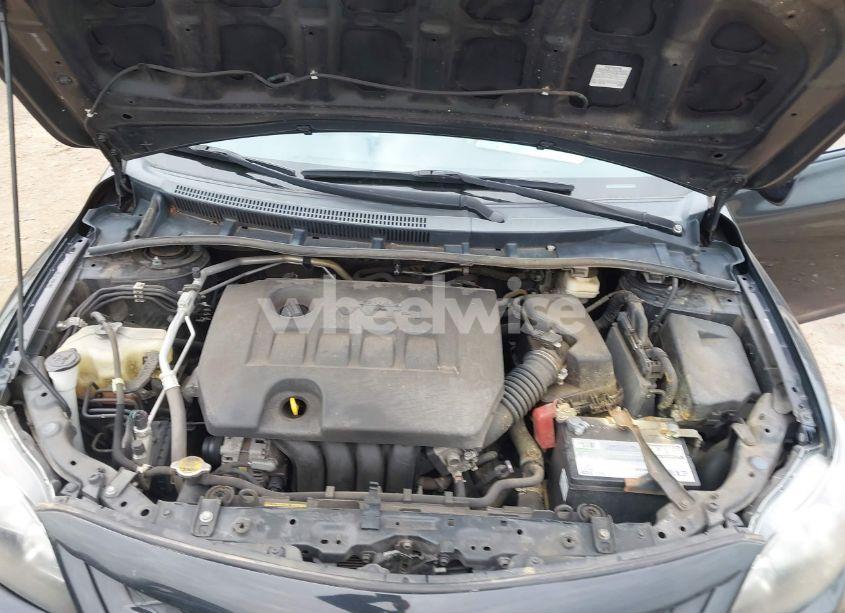 Photo 10 of 2011 Toyota Corolla S (VIN 2T1BU4EE0BC700991)