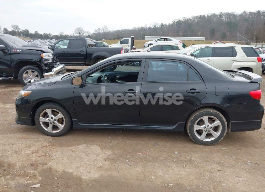 Photo 14 of 2011 Toyota Corolla S (VIN 2T1BU4EE0BC700991)