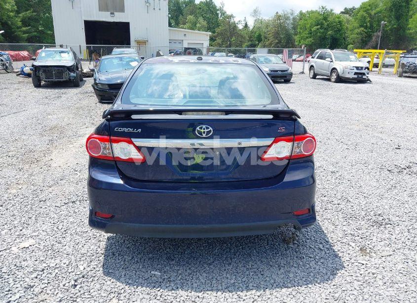 Photo 15 of 2011 Toyota Corolla S (VIN 2T1BU4EE0BC704040)