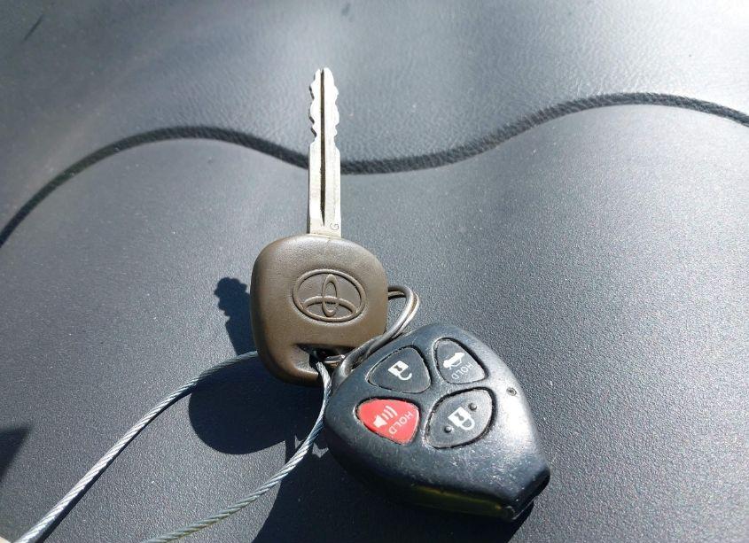 Photo 11 of 2011 Toyota Corolla S (VIN 2T1BU4EE0BC708198)