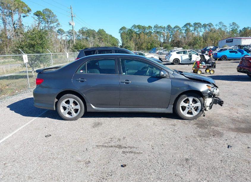 Photo 14 of 2011 Toyota Corolla S (VIN 2T1BU4EE0BC708198)