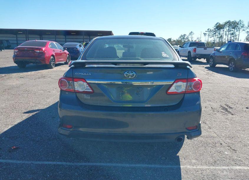 Photo 17 of 2011 Toyota Corolla S (VIN 2T1BU4EE0BC708198)