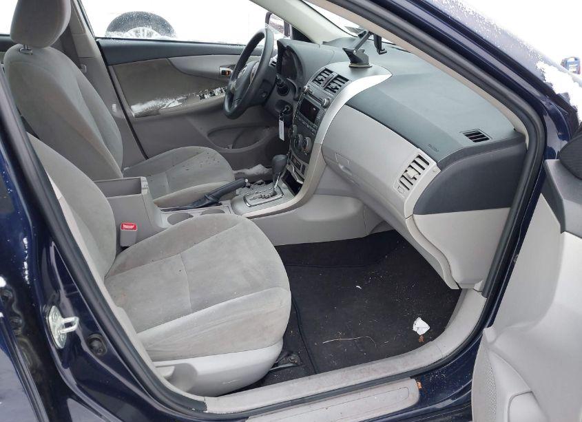 Photo 5 of 2011 Toyota Corolla LE (VIN 2T1BU4EE0BC714664)