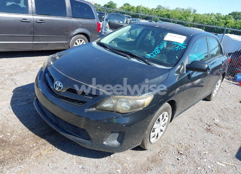 Photo 2 of 2011 Toyota Corolla LE/S (VIN 2T1BU4EE0BC744456)