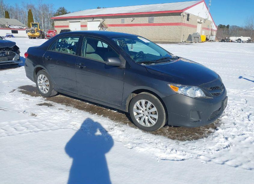 2012 Toyota Corolla LE (VIN 2T1BU4EE0CC788331) main photo