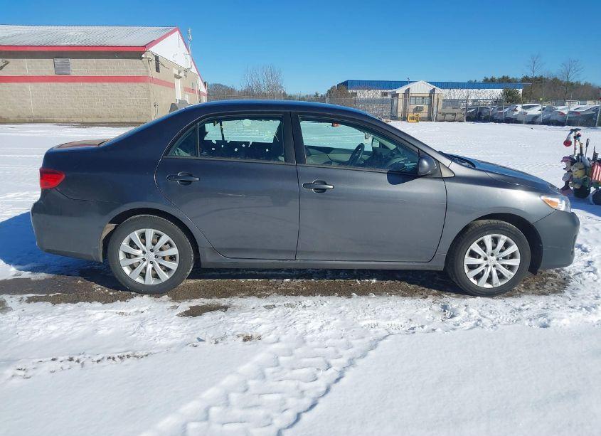 Photo 13 of 2012 Toyota Corolla LE (VIN 2T1BU4EE0CC788331)