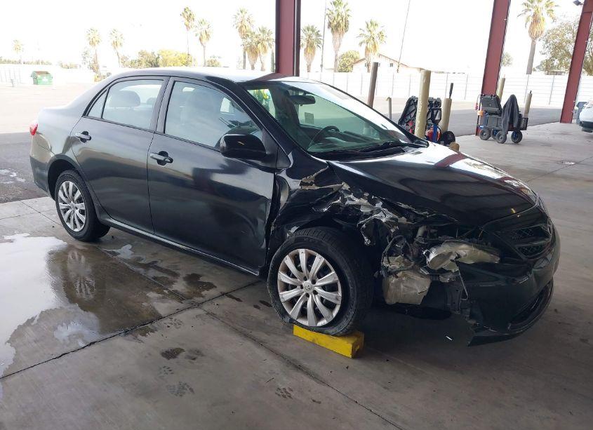 2012 Toyota Corolla LE (VIN 2T1BU4EE0CC818556) main photo