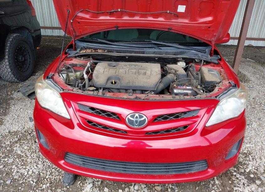 Photo 10 of 2012 Toyota Corolla LE (VIN 2T1BU4EE0CC829072)