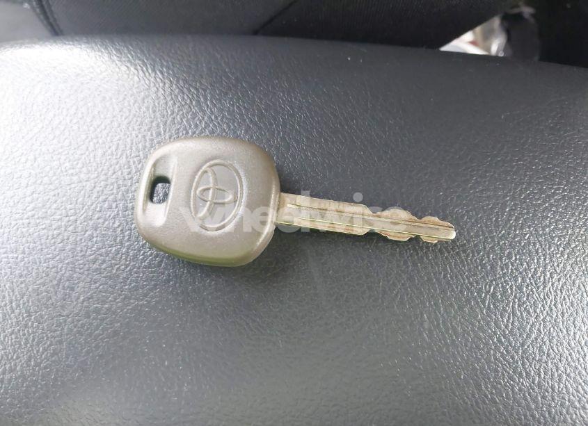 Photo 11 of 2012 Toyota Corolla S (VIN 2T1BU4EE0CC841075)