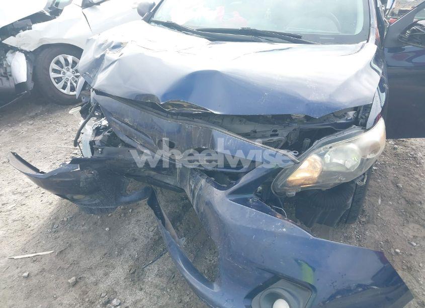 Photo 6 of 2012 Toyota Corolla S (VIN 2T1BU4EE0CC841075)