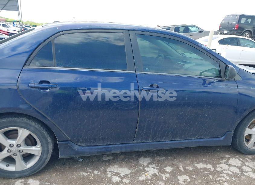 Photo 14 of 2012 Toyota Corolla S (VIN 2T1BU4EE0CC841125)