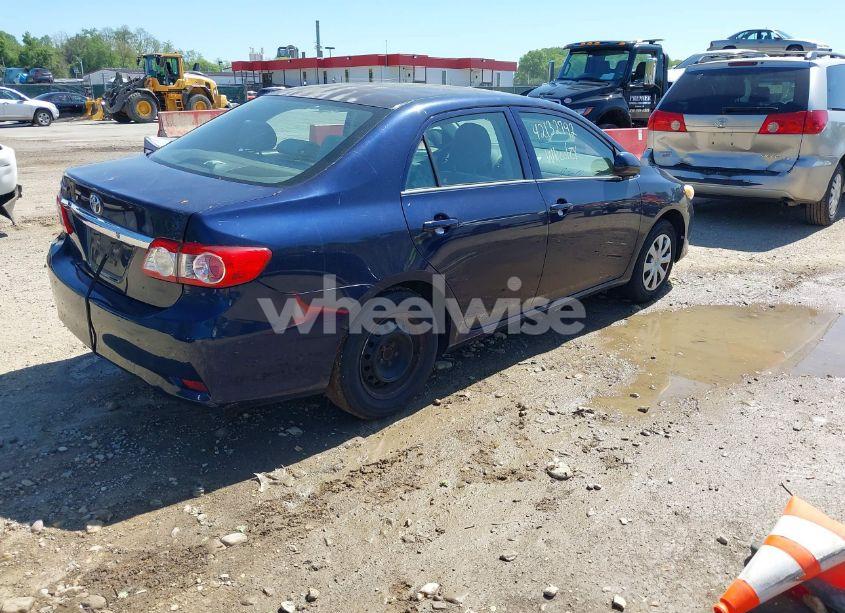 Photo 4 of 2012 Toyota Corolla L (VIN 2T1BU4EE0CC852089)