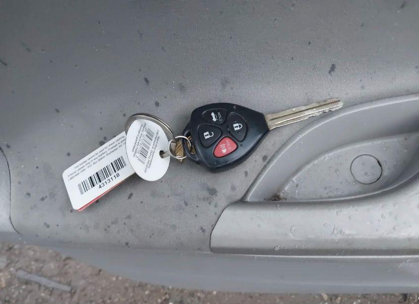 Photo 11 of 2012 Toyota Corolla LE (VIN 2T1BU4EE0CC869975)