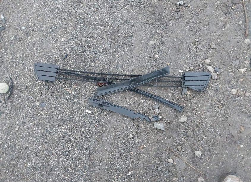 Photo 12 of 2012 Toyota Corolla LE (VIN 2T1BU4EE0CC869975)