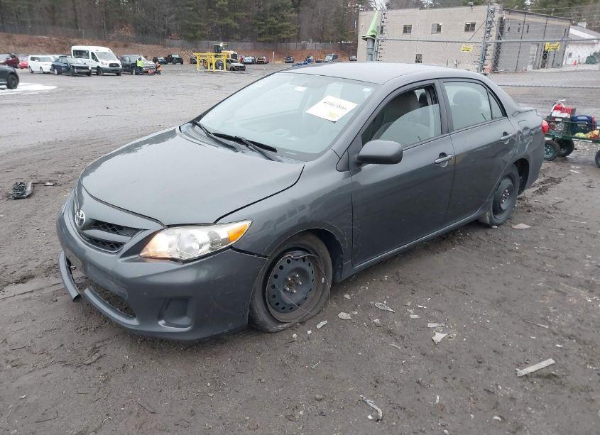 Photo 2 of 2012 Toyota Corolla LE (VIN 2T1BU4EE0CC869975)