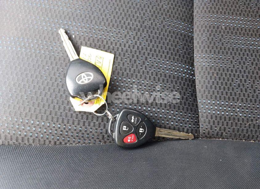 Photo 11 of 2012 Toyota Corolla S (VIN 2T1BU4EE0CC870236)