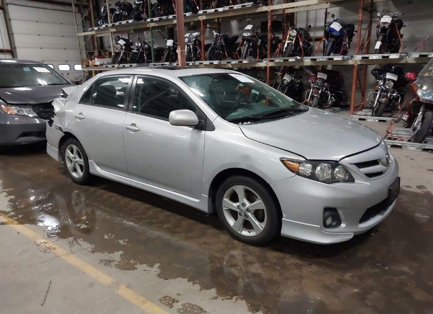 2012 Toyota Corolla S (VIN 2T1BU4EE0CC877557) main photo