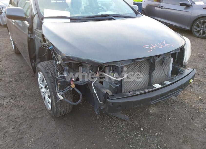 Photo 6 of 2012 Toyota Corolla LE (VIN 2T1BU4EE0CC885285)