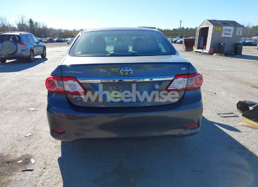 Photo 16 of 2012 Toyota Corolla LE (VIN 2T1BU4EE0CC886100)