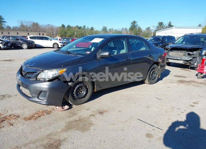 Photo 2 of 2012 Toyota Corolla LE (VIN 2T1BU4EE0CC886100)