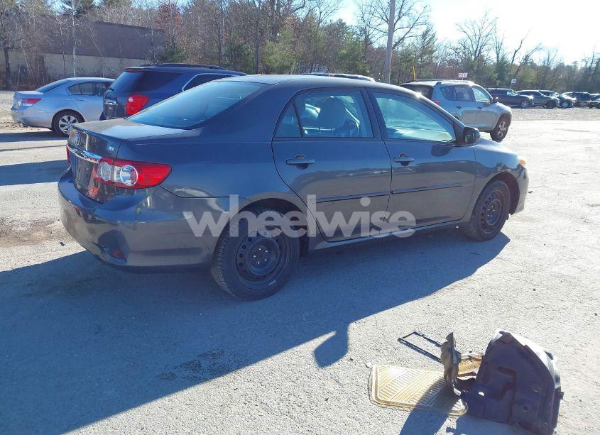 Photo 4 of 2012 Toyota Corolla LE (VIN 2T1BU4EE0CC886100)