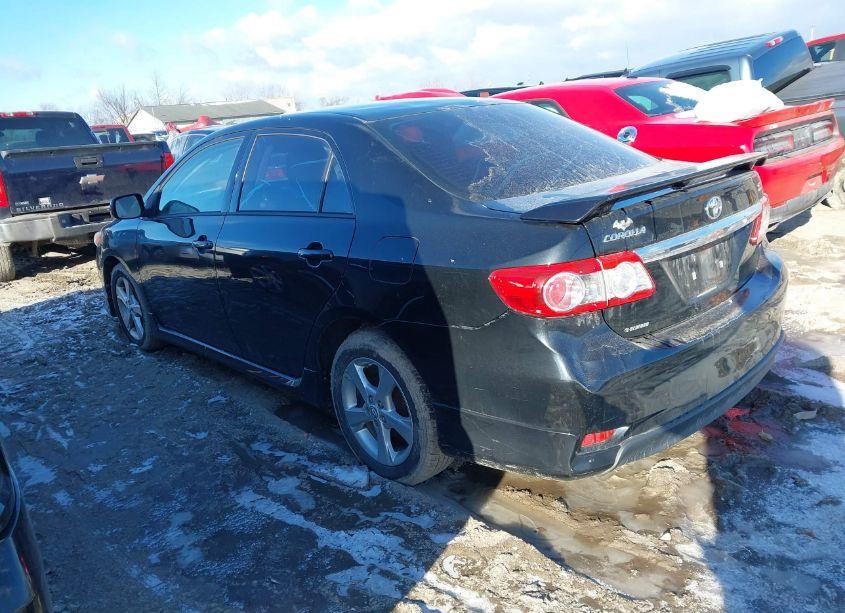 Photo 3 of 2012 Toyota Corolla S (VIN 2T1BU4EE0CC900397)