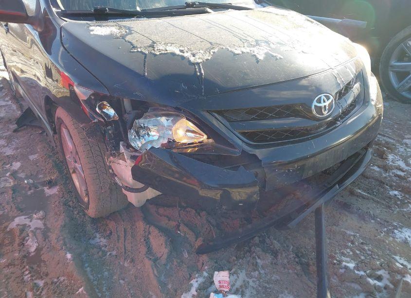 Photo 6 of 2012 Toyota Corolla S (VIN 2T1BU4EE0CC900397)