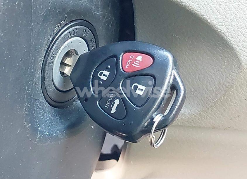 Photo 11 of 2012 Toyota Corolla LE (VIN 2T1BU4EE0CC901131)