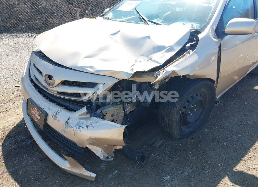Photo 6 of 2012 Toyota Corolla LE (VIN 2T1BU4EE0CC901131)