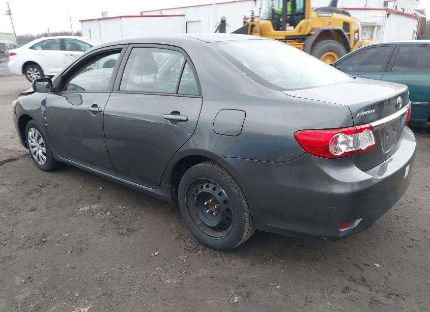 Photo 3 of 2012 Toyota Corolla LE (VIN 2T1BU4EE0CC905602)