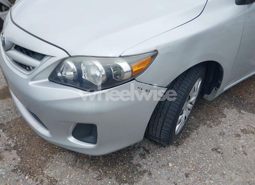 Photo 6 of 2012 Toyota Corolla LE (VIN 2T1BU4EE0CC907348)