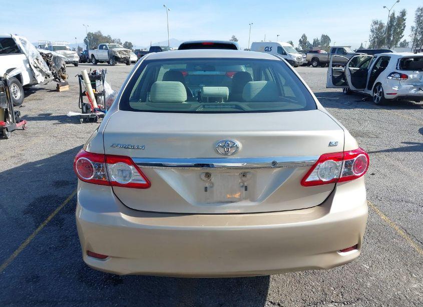 Photo 16 of 2012 Toyota Corolla LE (VIN 2T1BU4EE0CC914039)