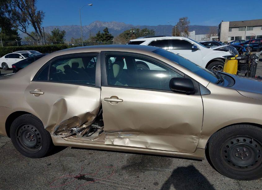 Photo 6 of 2012 Toyota Corolla LE (VIN 2T1BU4EE0CC914039)