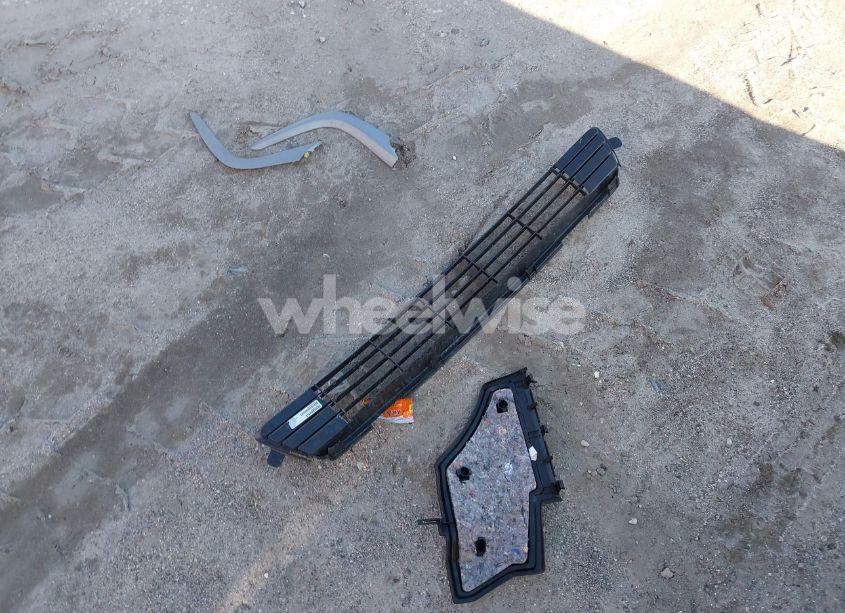 Photo 12 of 2013 Toyota Corolla LE (VIN 2T1BU4EE0DC016672)