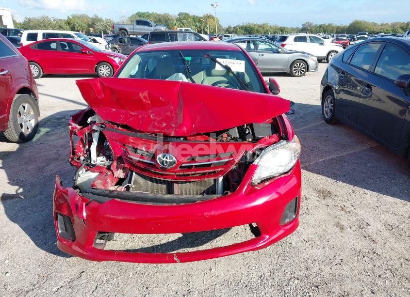 Photo 13 of 2013 Toyota Corolla LE (VIN 2T1BU4EE0DC016672)