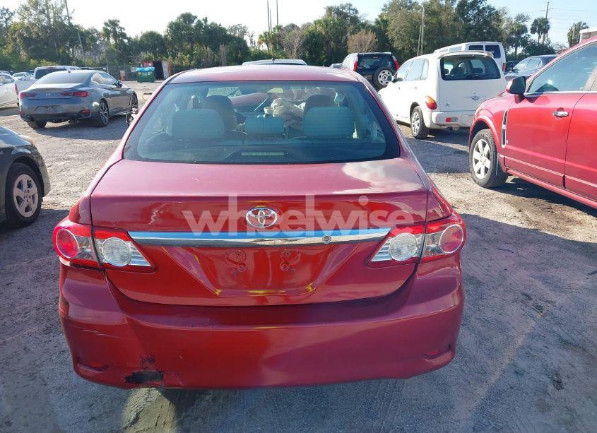 Photo 17 of 2013 Toyota Corolla LE (VIN 2T1BU4EE0DC016672)