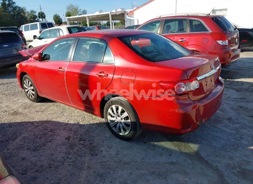 Photo 3 of 2013 Toyota Corolla LE (VIN 2T1BU4EE0DC016672)