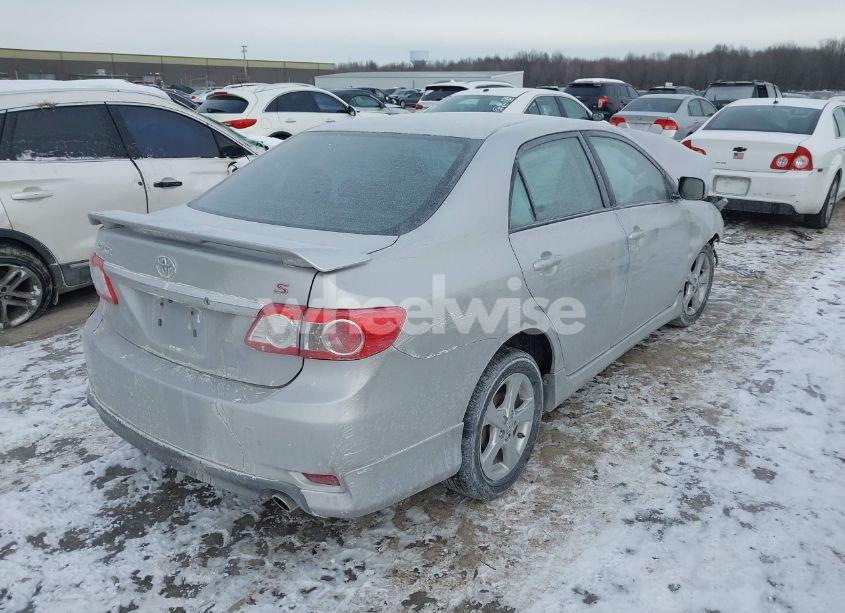 Photo 4 of 2013 Toyota Corolla S (VIN 2T1BU4EE0DC017238)