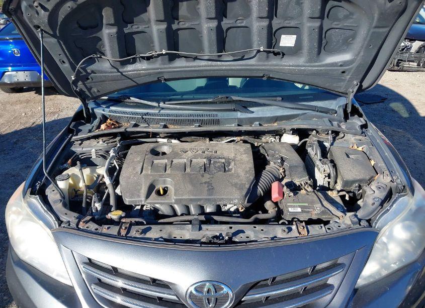 Photo 10 of 2013 Toyota Corolla S/LE (VIN 2T1BU4EE0DC052605)