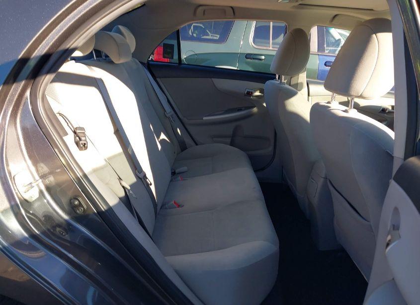 Photo 8 of 2013 Toyota Corolla S/LE (VIN 2T1BU4EE0DC052605)