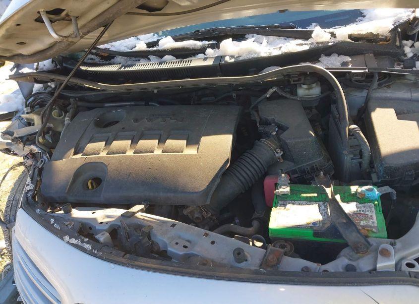 Photo 10 of 2013 Toyota Corolla LE (VIN 2T1BU4EE0DC058257)