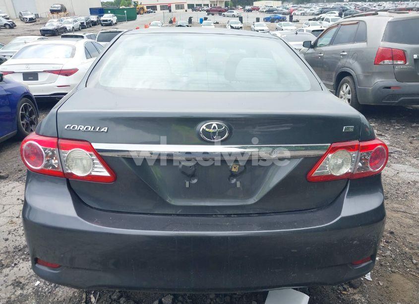 Photo 16 of 2013 Toyota Corolla LE (VIN 2T1BU4EE0DC069193)