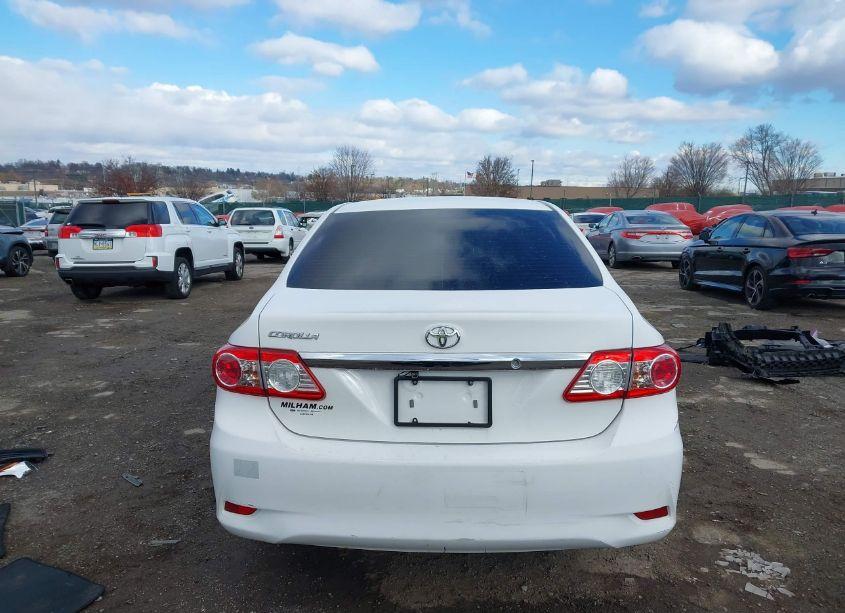 Photo 16 of 2013 Toyota Corolla L (VIN 2T1BU4EE0DC071512)