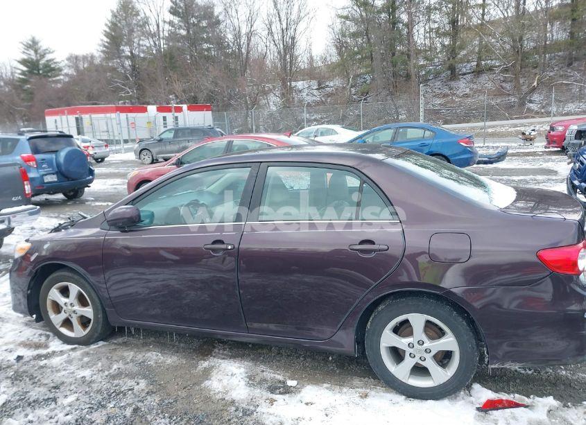 Photo 14 of 2013 Toyota Corolla LE SPECIAL EDITION (VIN 2T1BU4EE0DC095664)