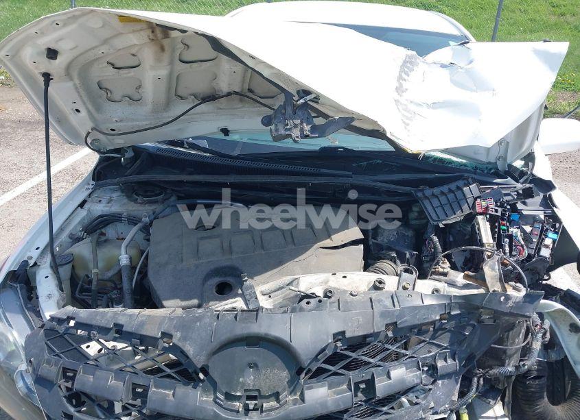 Photo 10 of 2013 Toyota Corolla S (VIN 2T1BU4EE0DC100233)